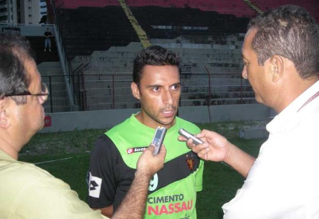 Luciano Henrique diz que quer mostrar seu valor contra o Inter Guilherme Fister / Luciano Henrique diz que quer mostrar seu valor contra o Inter Guilherme Fister /