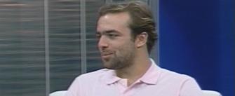 Roger pede voto de confiança em Celso Roth Reprodução/