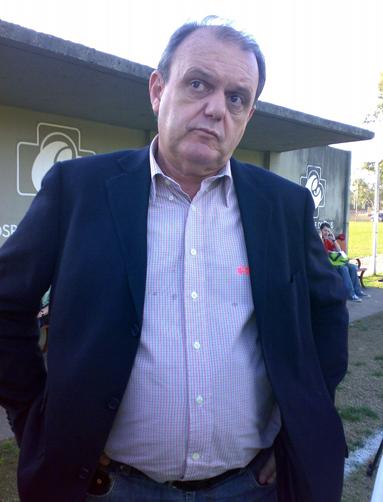Vitorio Piffero participa de chat no clicRBS nesta quinta Amauri Knevitz Jr./ Vitorio Piffero participa de chat no clicRBS nesta quinta Amauri Knevitz Jr./