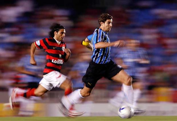 Tentando conter euforia, Grêmio pega o Fluminense no Maracanã André Mourão, Gazeta Press/ Tentando conter euforia, Grêmio pega o Fluminense no Maracanã André Mourão, Gazeta Press/