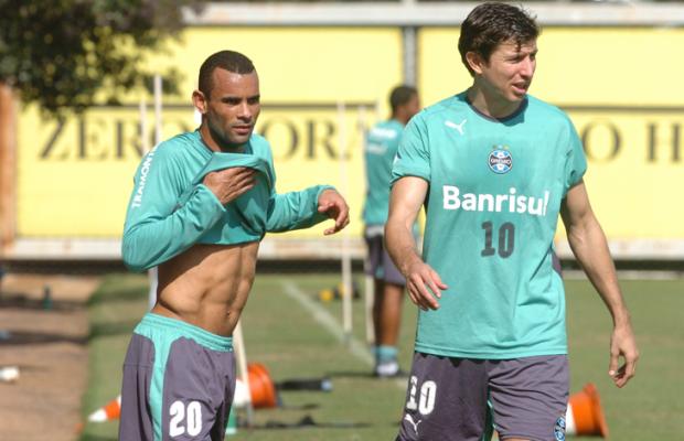 Grêmio e Goiás lideram ranking de faltas no Brasileirão Emilio Pedroso /