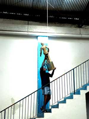 Ladrões levam troféus da Bambas da Orgia Marcelo Oliveira/