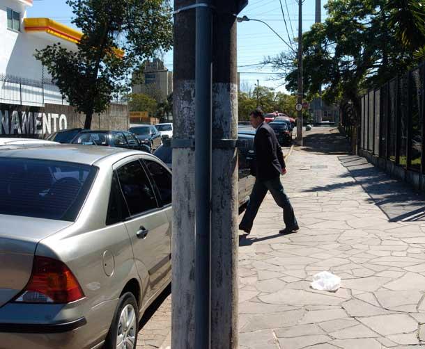 Superintendente da Polícia Federal confirma indiciamento de Roth Robinson Estrásulas/ Superintendente da Polícia Federal confirma indiciamento de Roth Robinson Estrásulas/