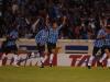 O zagueiro Léo, num movimento acrobático, colocou a bola na rede ainda na primeira etapa