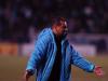 Apesar da derrota, o time do inconformado Celso Roth ainda segue líder do Brasileirão 2008