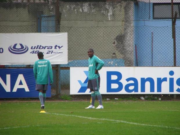 Perea treina no Olímpico e deve enfrentar o Atlético-PR Vinícius Rebello / Perea treina no Olímpico e deve enfrentar o Atlético-PR Vinícius Rebello /