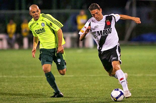Palmeiras vence Vasco e fica a um ponto do Grêmio Bruno Miani , Vipcomm / Palmeiras vence Vasco e fica a um ponto do Grêmio Bruno Miani , Vipcomm /