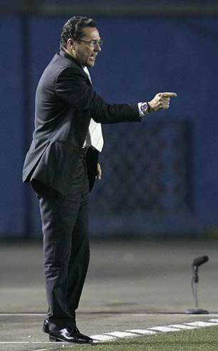 Wanderley Luxemburgo diz que Brasileirão segue aberto Paolo Aguilar, EFE / Wanderley Luxemburgo diz que Brasileirão segue aberto Paolo Aguilar, EFE /