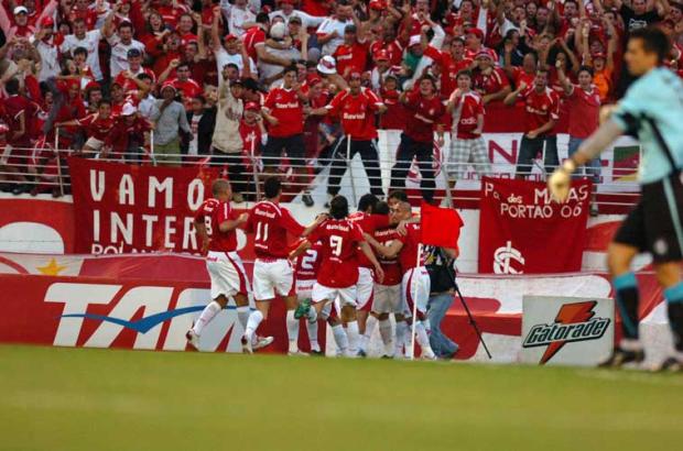 Piffero diz que Odone menosprezou jogadores do Inter Fernando Gomes/