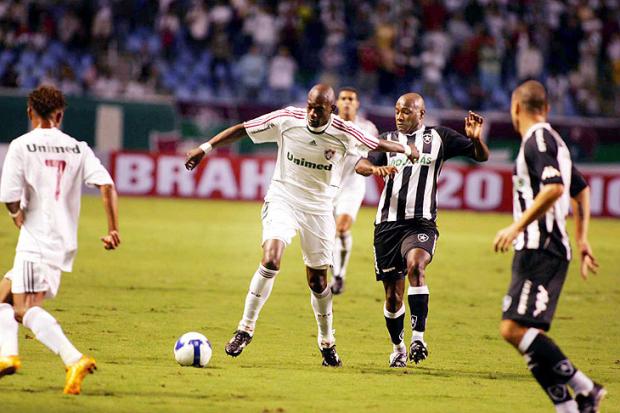 Ney Franco diz que Botafogo ainda pode sonhar com o título Ricardo Ayres, Photocamera/
