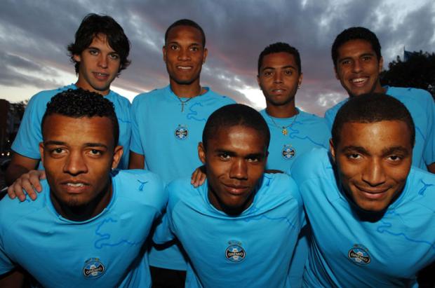 Gremista Thiego diz que Kléber Pereira terá atenção especial Diego Vara / Gremista Thiego diz que Kléber Pereira terá atenção especial Diego Vara /