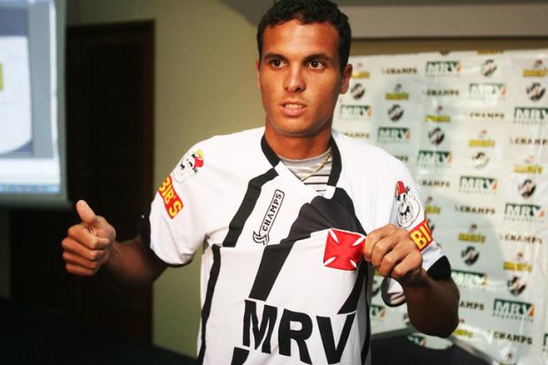 Sondagens ao ex-colorado Ramon não preocupam o Vasco Fotocom.net / Sondagens ao ex-colorado Ramon não preocupam o Vasco Fotocom.net /