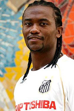 Inter deve oficializar lateral Kleber na segunda Divulgação, Santos/ Inter deve oficializar lateral Kleber na segunda Divulgação, Santos/