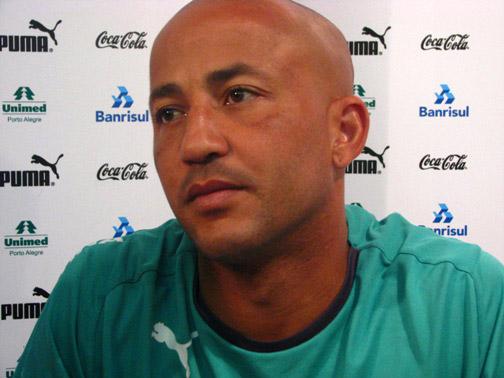 Atlético-PR quer o centroavante Alex Mineiro Isabela Vieira/ Atlético-PR quer o centroavante Alex Mineiro Isabela Vieira/