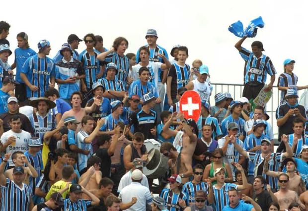 Grêmio ganha mais de 400 sócios nesta segunda Jefferson Botega/ Grêmio ganha mais de 400 sócios nesta segunda Jefferson Botega/