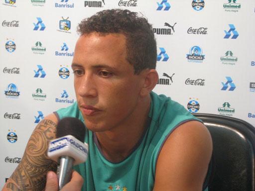 Fluminense anuncia interesse em contratar Diogo, do Grêmio Ana Acker/ Fluminense anuncia interesse em contratar Diogo, do Grêmio Ana Acker/