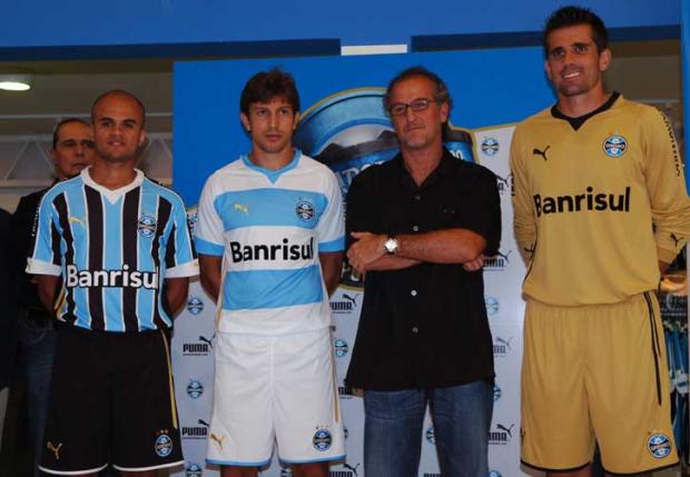 Grêmio está perto de renovar com Banrisul por três anos Emílio Pedroso/