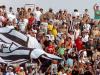 Gaviões comemoram o gol do Figueirense, anotado por Schwenck, aos 26 do segundo tempo
