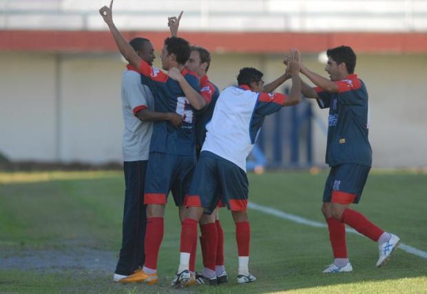 No duelo dos desesperados, Marcílio Dias goleia Atlético-Tu Salmo Duarte/ No duelo dos desesperados, Marcílio Dias goleia Atlético-Tu Salmo Duarte/
