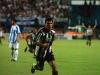 Schwenck marca e corre para comemorar o primeiro gol do clássico