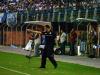 Técnico Roberto Fernandes fez a sua estreia no clássico deste domingo