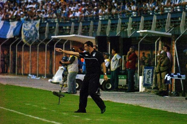 Técnico do Figueira quer escalar time misto na sequência do Catarinense Ricardo Duarte/