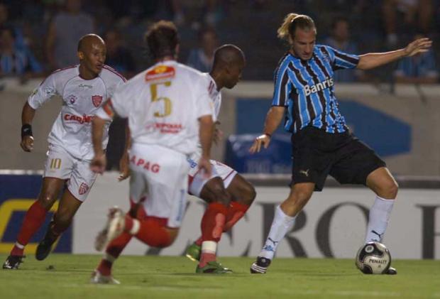 Roth exalta resultado, mas admite que Grêmio não atuou bem Jefferson Botega/ Roth exalta resultado, mas admite que Grêmio não atuou bem Jefferson Botega/