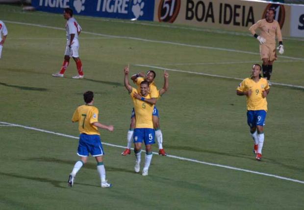 Argentina cai para quarto nas Eliminatórias Sul-Americanas  Ronaldo Bernardi/