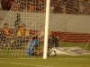 ...mas não conseguiu impedir o gol colorado