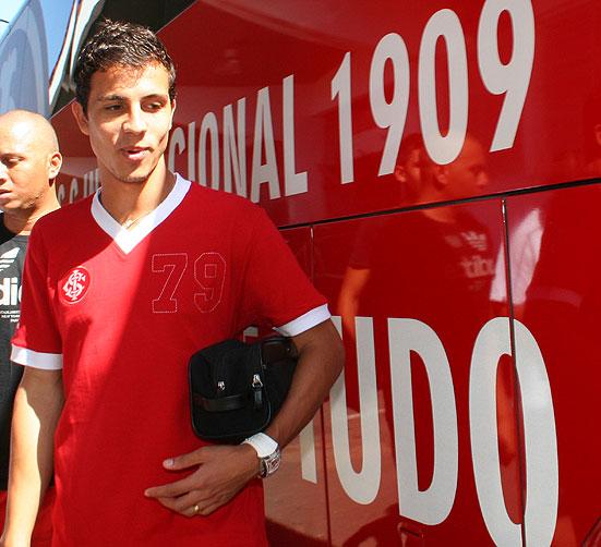 Contra o Caxias, Inter joga por título invicto após o centenário Lucas Uebel, Vipcomm/ Contra o Caxias, Inter joga por título invicto após o centenário Lucas Uebel, Vipcomm/