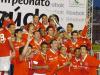 Depois de Guiñazu, todo o grupo de jogadores apareceu no palco montado para comemorar o título invicto