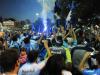 Antes da abertura dos portões, a torcida já fazia festa no estádio Olímpico