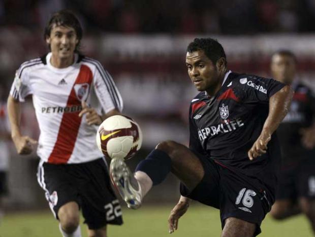 Esperança de gols do San Martín, Pedro García é conhecido como "Romário dos Pobres" Cézaro De Luca, EFE/ Esperança de gols do San Martín, Pedro García é conhecido como "Romário dos Pobres" Cézaro De Luca, EFE/