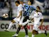 O Grêmio dominou o segundo tempo, infernizando a defesa do San Martín