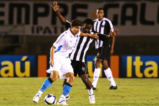 Grêmio perde para o Atlético-MG com gol de pênalti duvidoso Gil Leonardi / Lancepress / Grêmio perde para o Atlético-MG com gol de pênalti duvidoso Gil Leonardi / Lancepress /