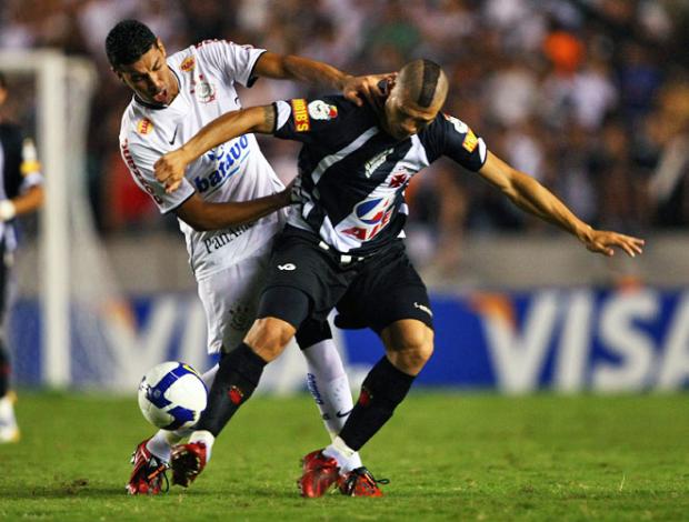 Vasco e Corinthians empatam no Maracanã Julio Cesar Guimaraes, Lancepress/ Vasco e Corinthians empatam no Maracanã Julio Cesar Guimaraes, Lancepress/