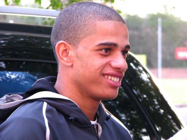 Companheiros de Taison falam sobre o amadurecimento do atacante Juliano Schüler/ Companheiros de Taison falam sobre o amadurecimento do atacante Juliano Schüler/