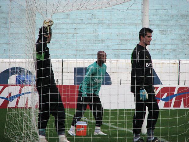 Marcelo Grohe pede atenção especial com Carlinhos Bala Vinicius Rebello/ Marcelo Grohe pede atenção especial com Carlinhos Bala Vinicius Rebello/