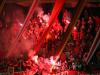 A torcida colorada lotou o espaço adversário no Couto Pereira e apoiou o time durante os 90 minutos