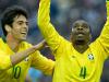 Aos 35 minutos do primeiro tempo, Juan ampliou o placar para o Brasil