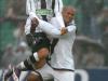 Schwenck sobe mais que Amaral na disputa pela bola