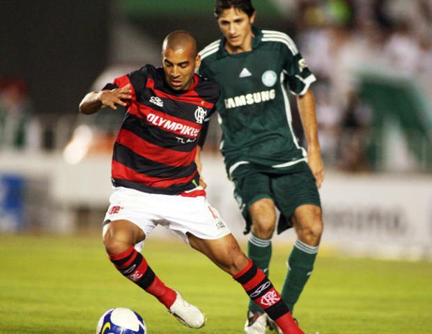 Flamengo muda de ideia e recusa proposta por Emerson Maurício Val, Vipcomm/