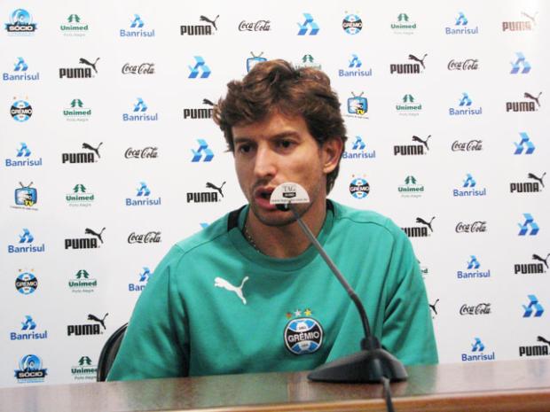 Jogadores expulsos serão punidos pelo Grêmio Tatiana Lopes/ Jogadores expulsos serão punidos pelo Grêmio Tatiana Lopes/
