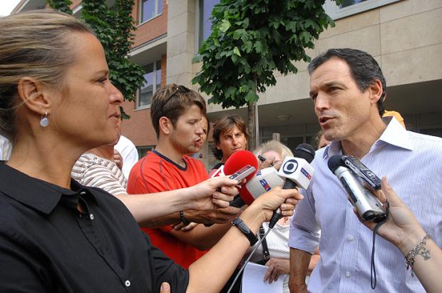 Felipe Massa deixa UTI e é transferido para quarto do hospital Peter Kollanyi, AP  /
