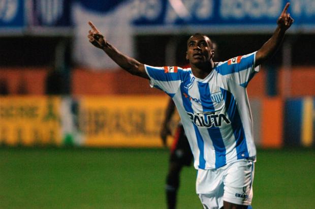 Avaí encerra turno do Brasileirão em sexto lugar Flávio Neves /