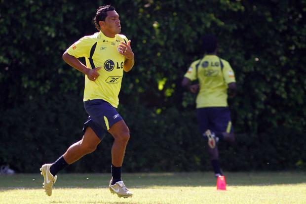Grêmio estuda encaminhar pré-inscrição de Leandro nesta quinta Divulgação, Vipcomm/