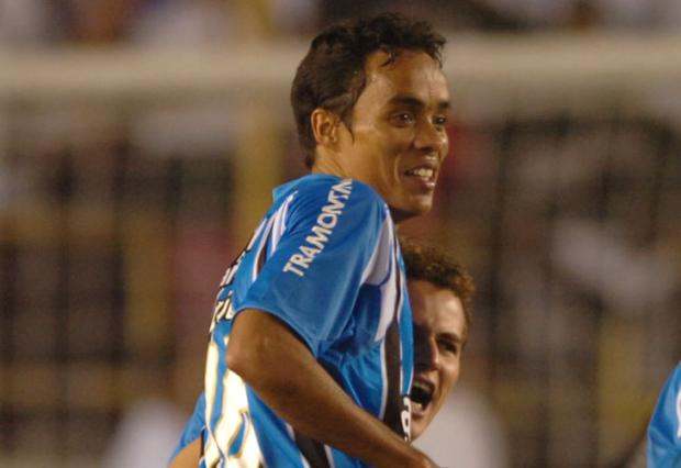 Grêmio aguarda lateral Lúcio para este sábado Mauro Vieira/ Grêmio aguarda lateral Lúcio para este sábado Mauro Vieira/