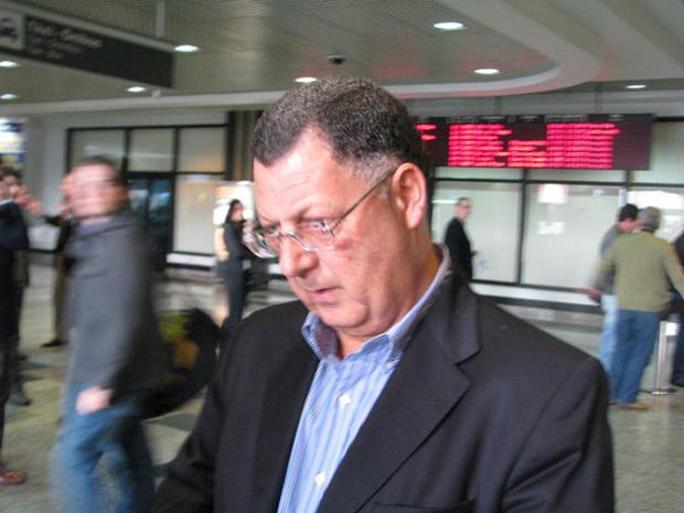 Vice-presidente do Grêmio elogia currículo do técnico Silas no Avaí Vinicius Rebello/