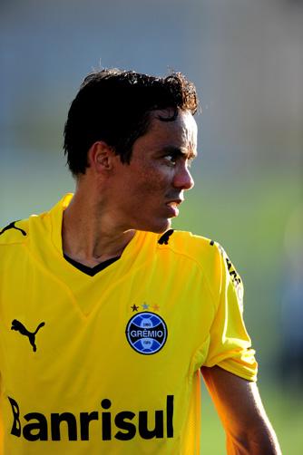 Lúcio aparece no BID e já pode atuar pelo Grêmio Mauro Vieira/