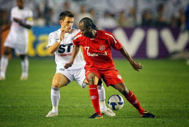Equipe pode ter cinco desfalques para o jogo contra o Goiás Reginaldo Castro, Lancepress/ Equipe pode ter cinco desfalques para o jogo contra o Goiás Reginaldo Castro, Lancepress/